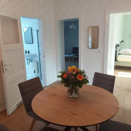 House 27